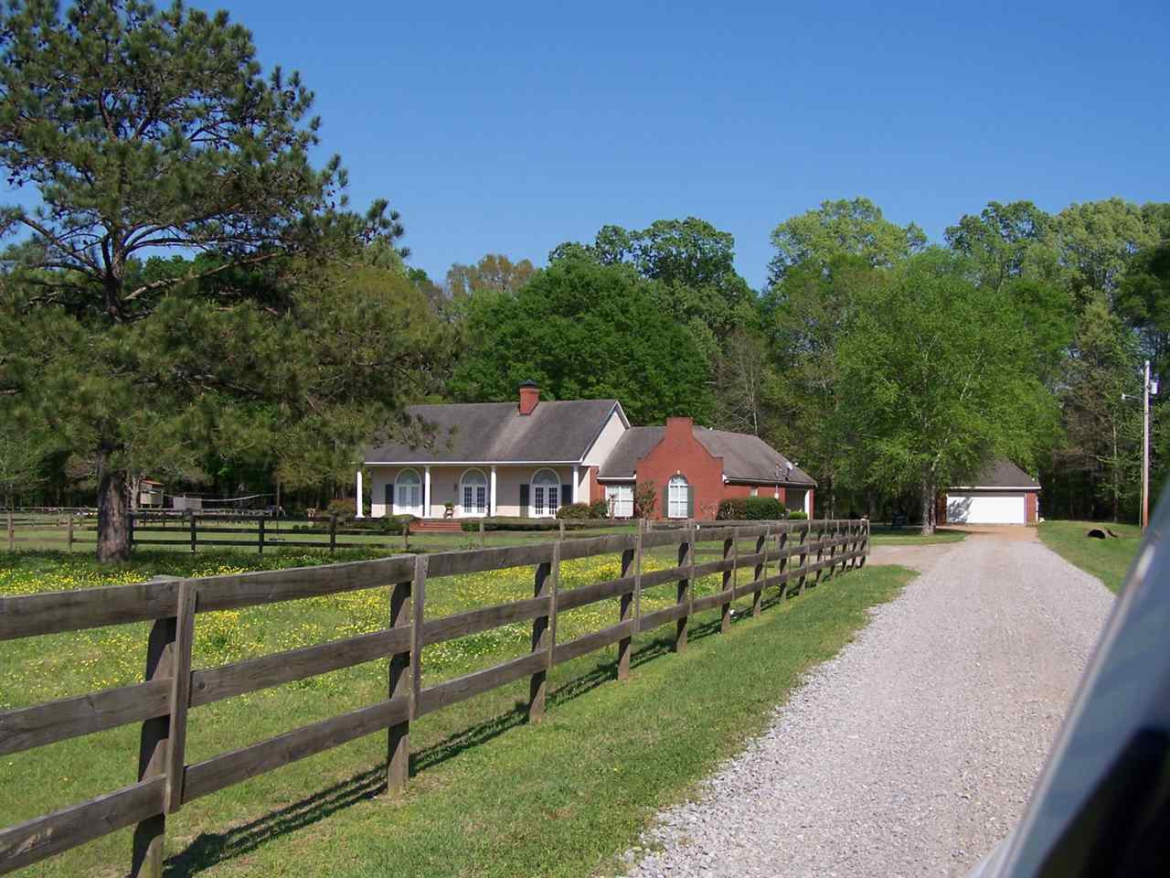 2760 Wells Road Raymond, MS 39154 - Photo 4 of 44 Photo 4