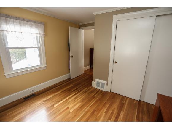 28 Smith Road Bedford, NH 03110 - Photo 22 of 34