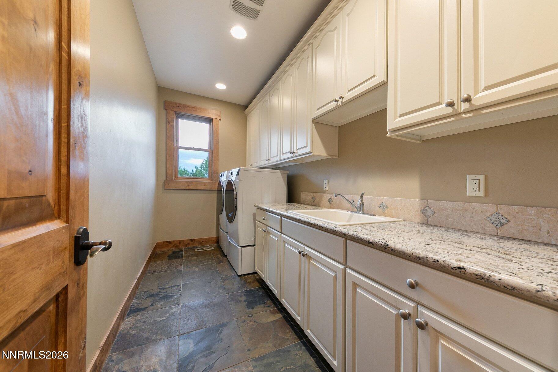 14080 Bihler Road Reno, NV 89511 - Photo 41 of 71 042_057-026-interior-3361x2240_576