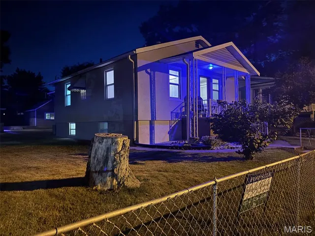 $229,900 | 610 Kayser Avenue, St. Louis, MO 63125