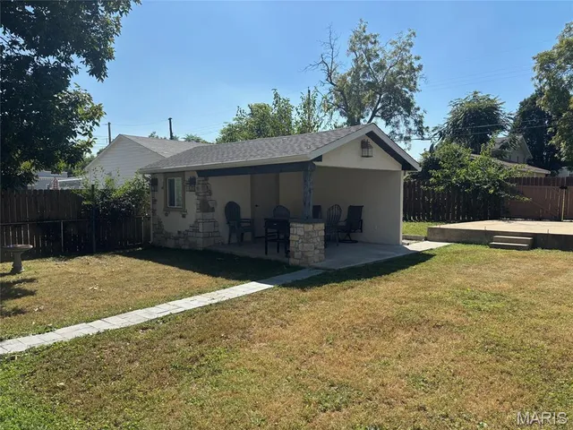 $229,900 | 610 Kayser Avenue, St. Louis, MO 63125