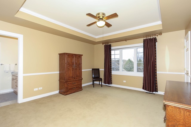 Undisclosed Address Long Grove, IL 60047 - Photo 19 of 25 an empty room with windows and closet