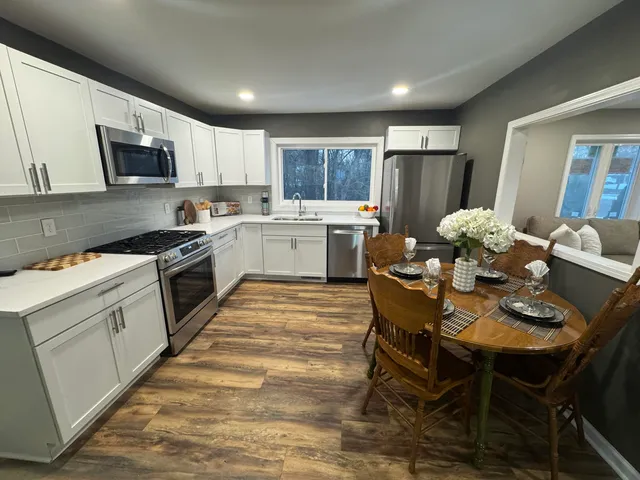 $369,900 | 11736 231st Court, Salem Lakes, WI 53179