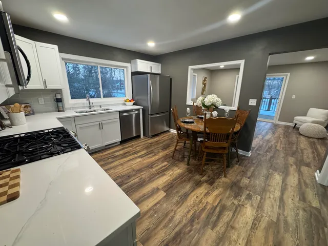 $369,900 | 11736 231st Court, Salem Lakes, WI 53179