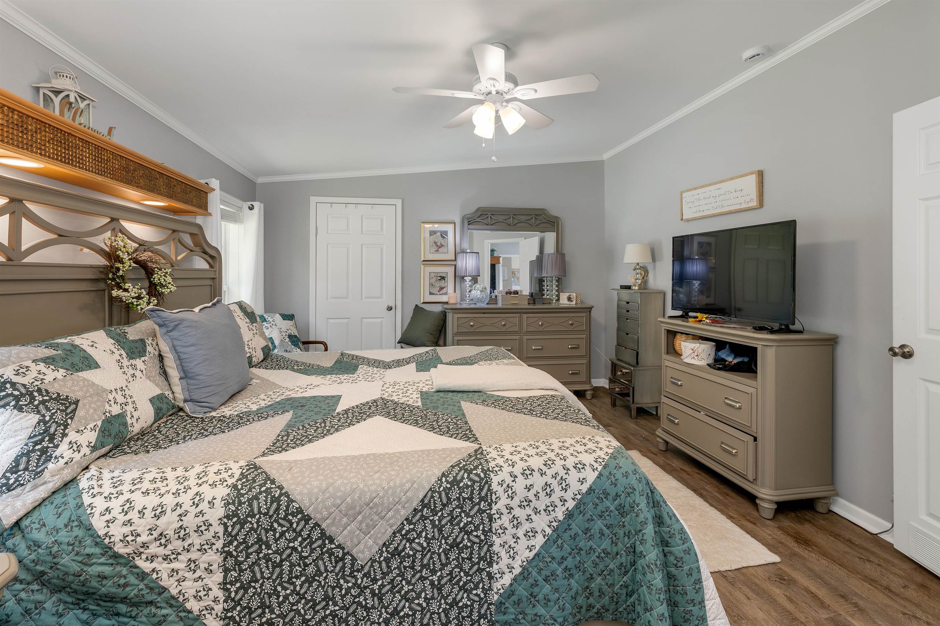 30 Pine Street Epsom, NH 03234 - Photo 16 of 30