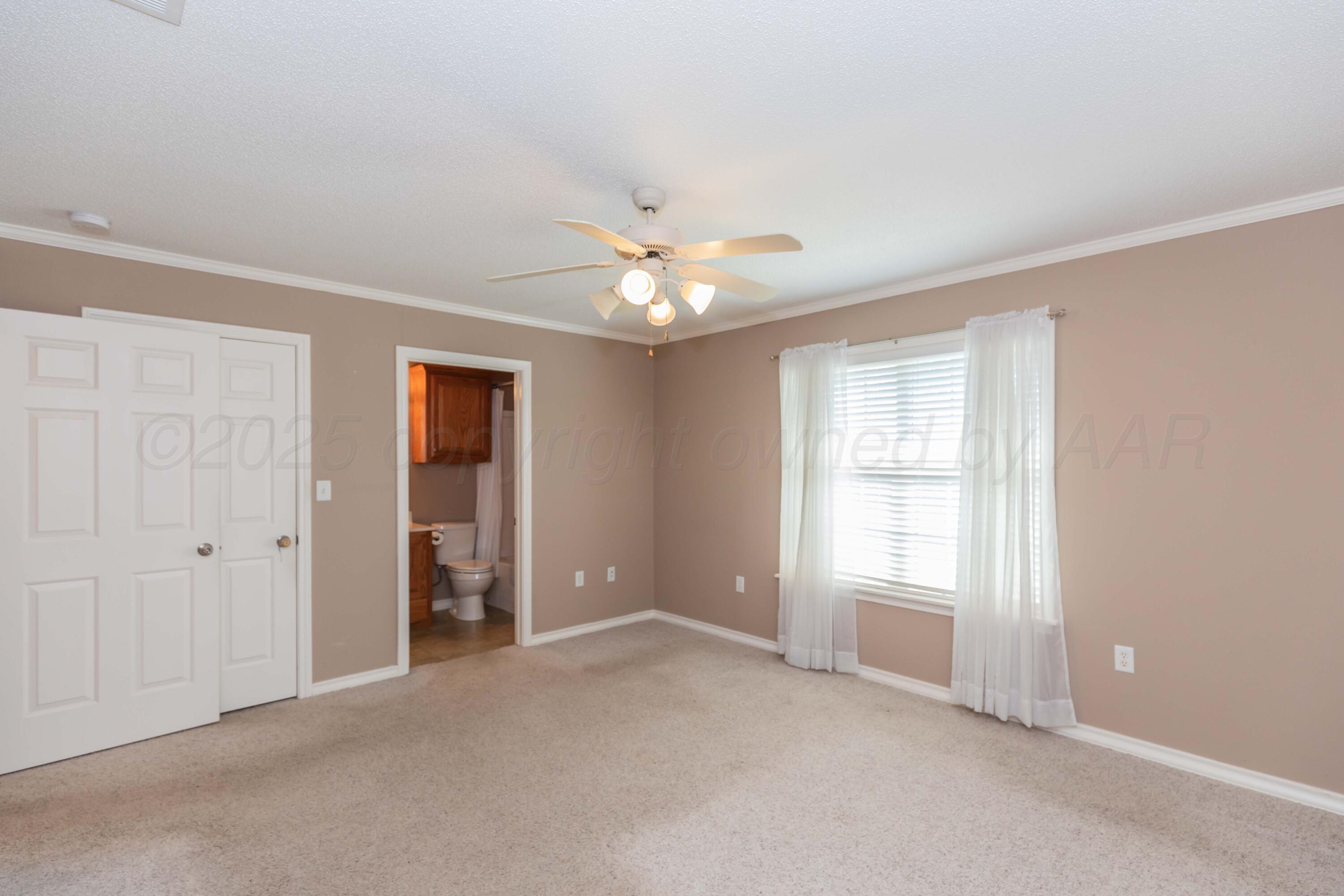 109 Texas Avenue Groom, TX 79039 - Photo 14 of 21 a view of an empty room with a window