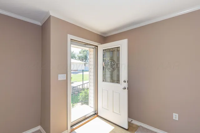 a view of entryway with front door