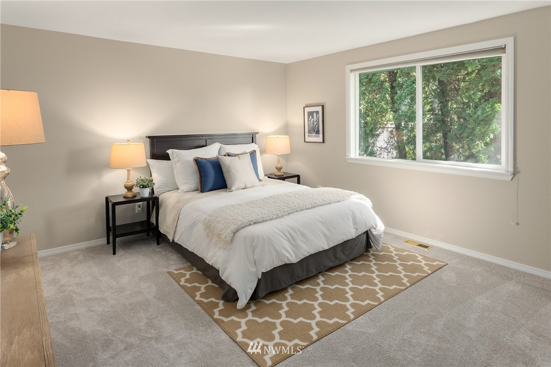 1511 175th Place Southeast Bothell, WA 98012 - Photo 13 of 24