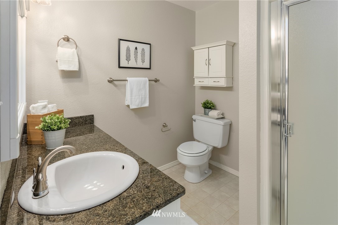 1511 175th Place Southeast Bothell, WA 98012 - Photo 15 of 24