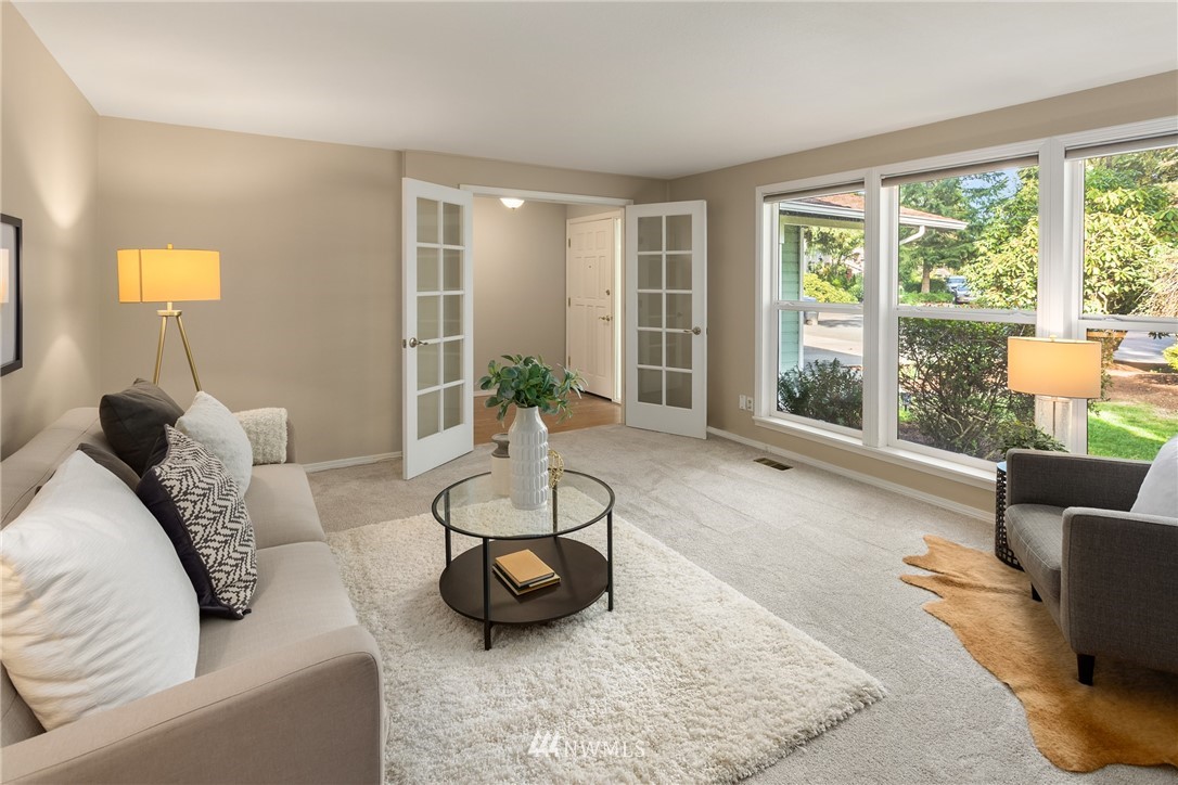 1511 175th Place Southeast Bothell, WA 98012 - Photo 4 of 24