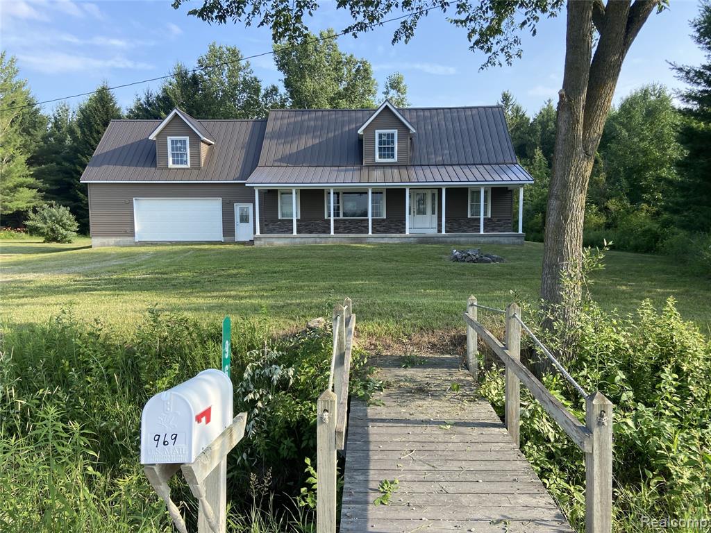 969 West Kitchen Road Linwood, MI 48634 - Photo 3 of 31