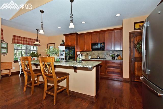 669 Winding Hills Road Monument, CO 80132 - Photo 6 of 36 Gallery Image 6