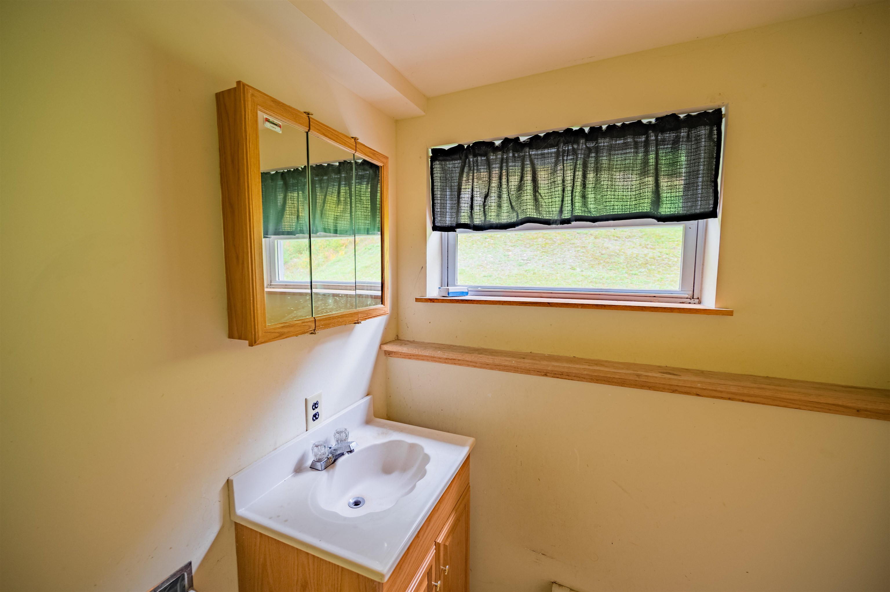 1524 Stony Brook Road Northfield, VT 05663 - Photo 36 of 40