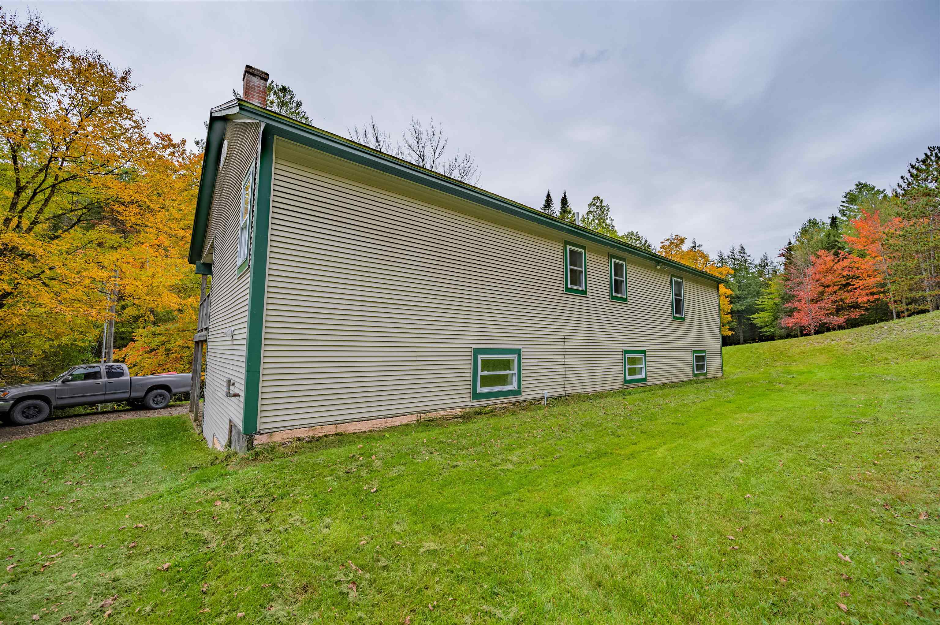 1524 Stony Brook Road Northfield, VT 05663 - Photo 8 of 40