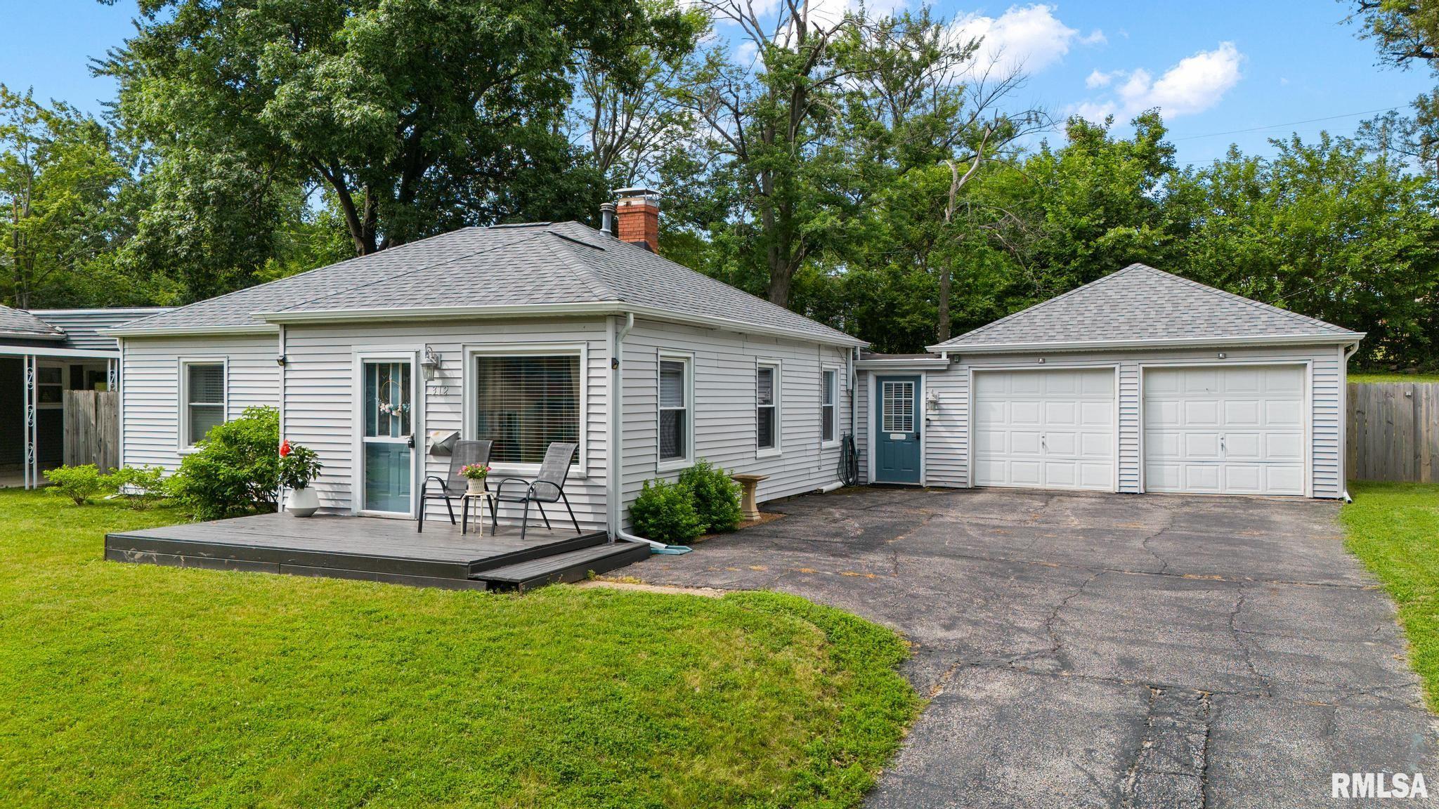 312 West Barrington Road Peoria, IL 61614 - Photo 2 of 28 Gallery Image 2
