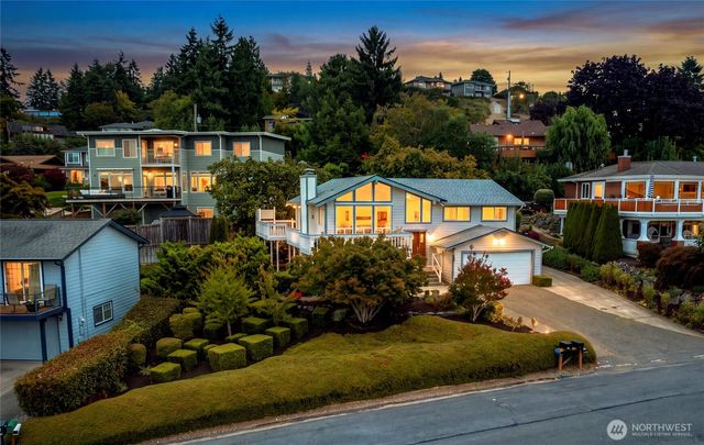 $849,000 | 5815 Frances Avenue, Tacoma, WA 98422
