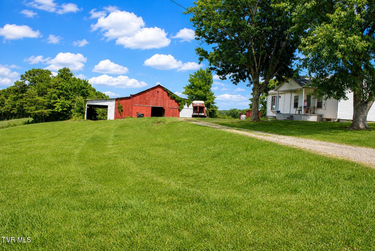 710 Colvert Road Mosheim, TN 37818 - Photo 30 of 57 House and Barn