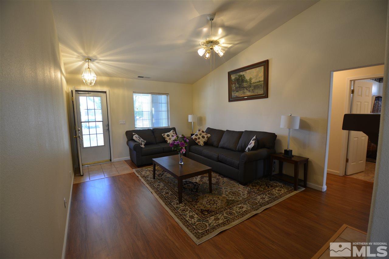 9850 Suncrest Drive Reno, NV 89506 - Photo 4 of 25 Photo 4