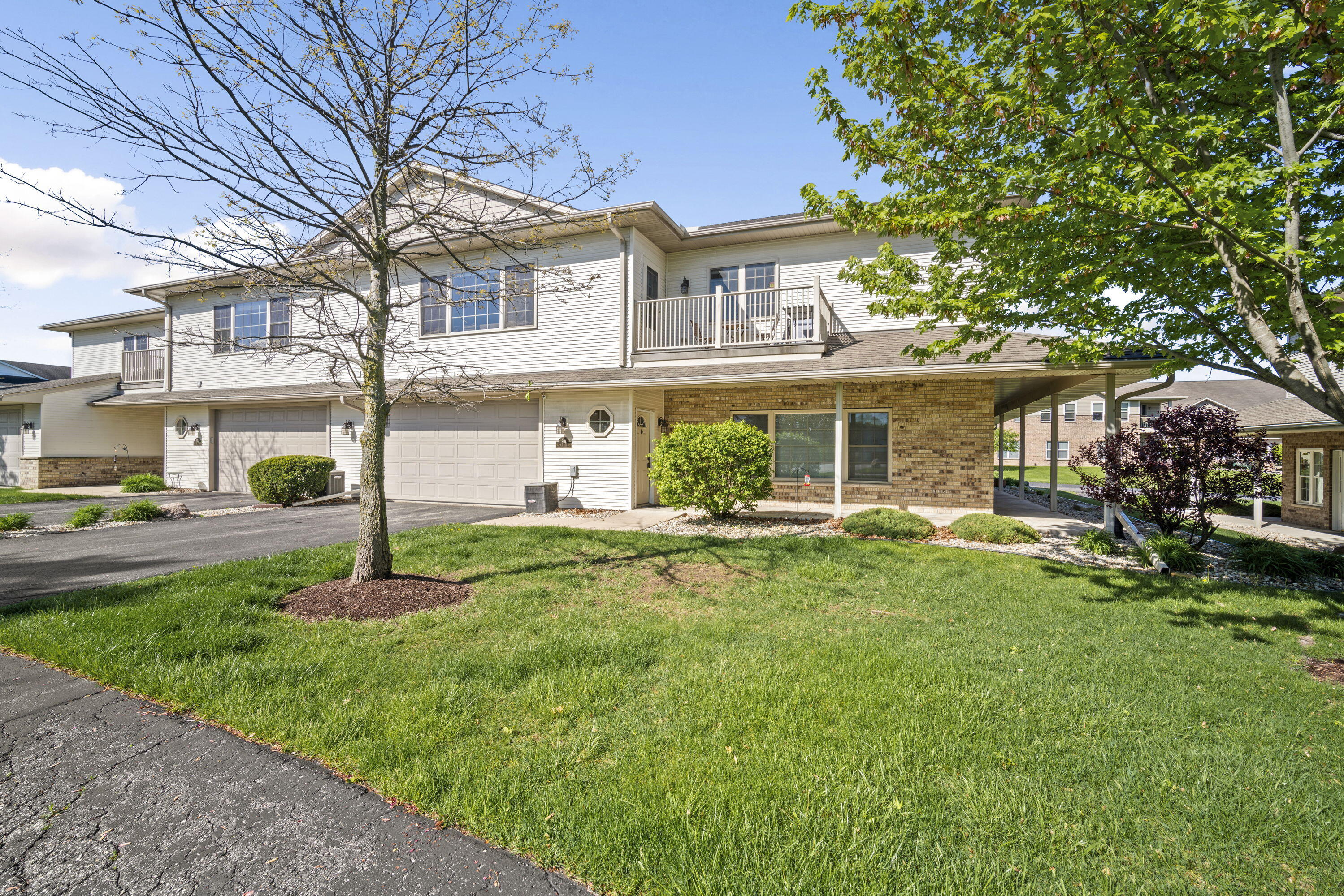 1073 South Pine St Unit 201  