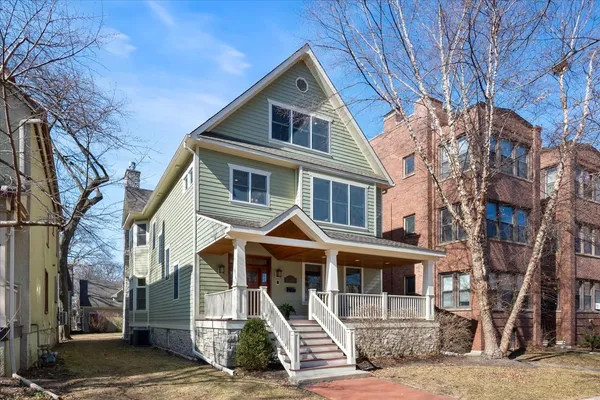 $1,950,000 | 1218 Elmwood Avenue, Evanston, IL 60202
