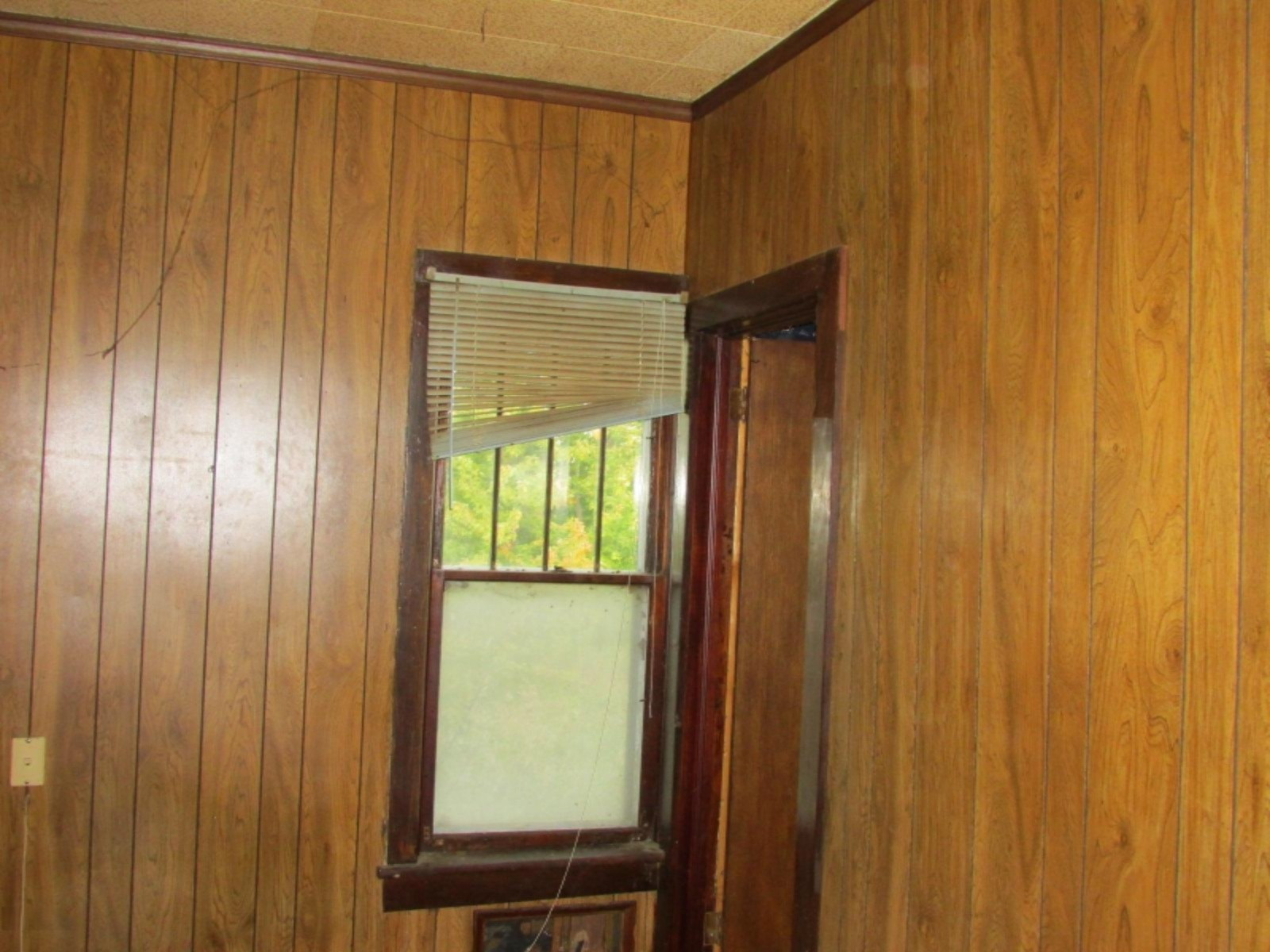 6751 Abbott Road Reading, MI 49274 - Photo 7 of 20 IMG_5625
