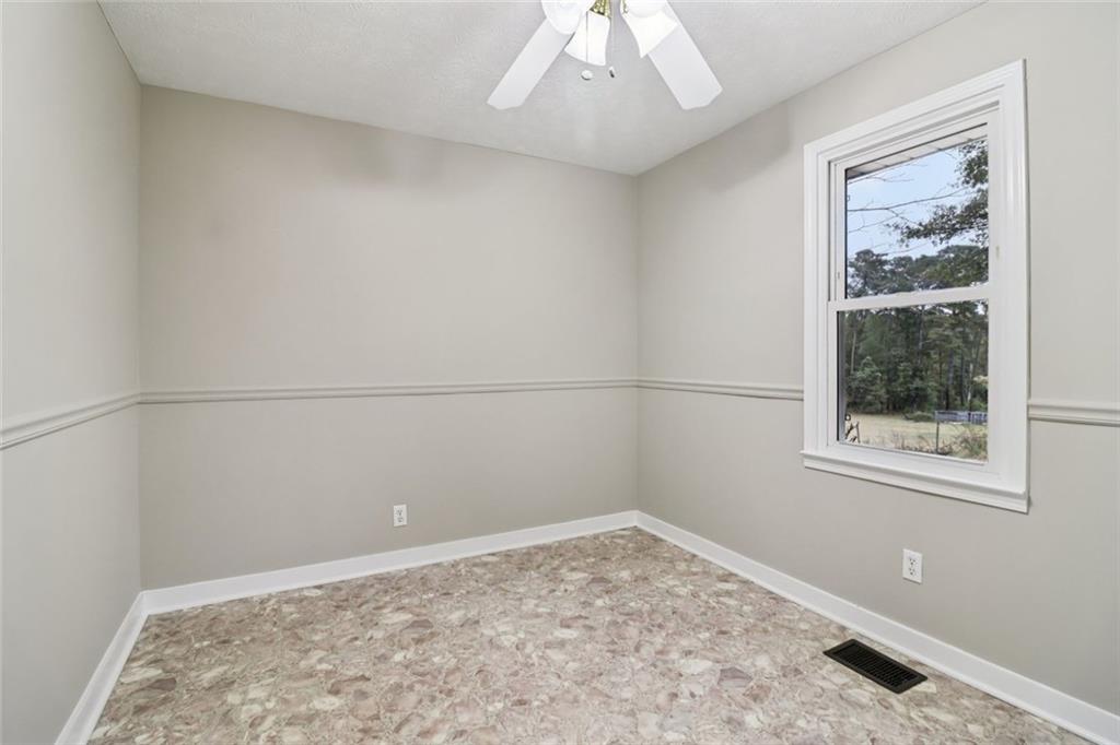 8969 Highway 166 Winston, GA 30187 - Photo 19 of 63