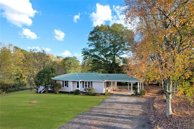 $289,900 | 8969 Highway 166, Winston, GA 30187