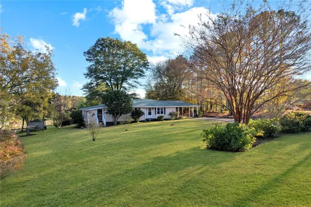 $289,900 | 8969 Highway 166, Winston, GA 30187