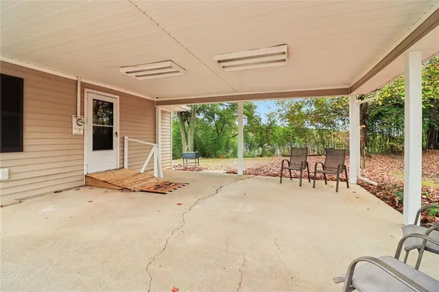 $289,900 | 8969 Highway 166, Winston, GA 30187