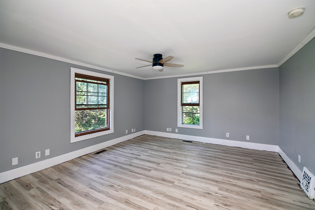 650 East 2200 North Road Danforth, IL 60930 - Photo 10 of 31