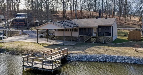 $260,000 | 3059 Clear Creek Road, Pulaski, TN 38478