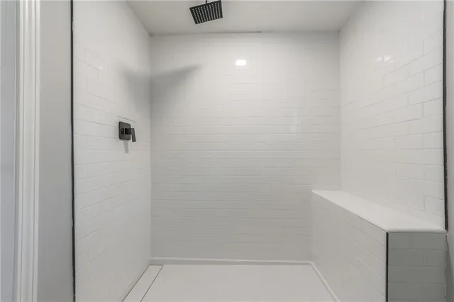 $180,000 | 936 West St Paul Avenue, Excelsior Springs, MO 64024