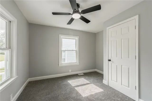 $180,000 | 936 West St Paul Avenue, Excelsior Springs, MO 64024