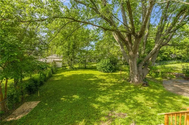 $180,000 | 936 West St Paul Avenue, Excelsior Springs, MO 64024