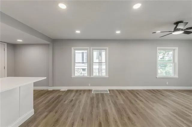 $180,000 | 936 West St Paul Avenue, Excelsior Springs, MO 64024