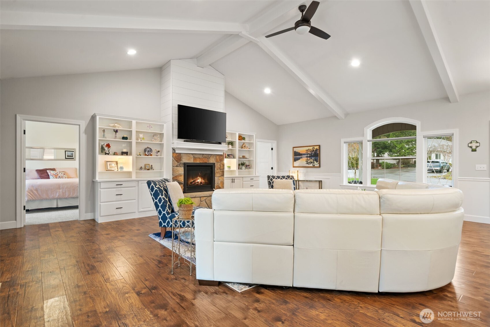 141 East Hofaker Road Allyn, WA 98524 - Photo 13 of 39