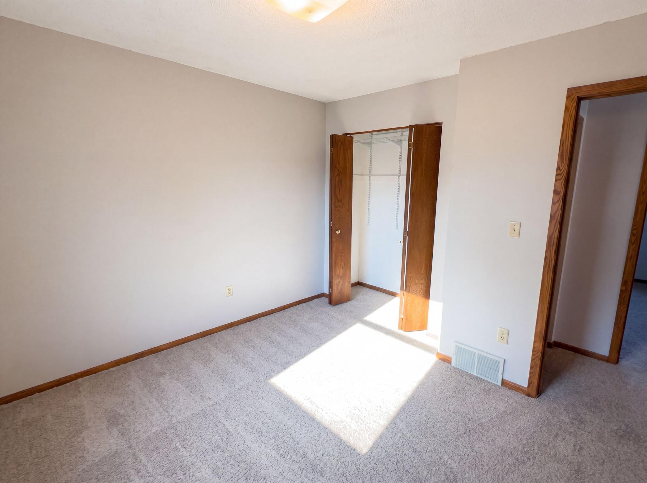 1720 24th Avenue Southeast Rochester, MN 55904 - Photo 14 of 24 Gallery Image 14