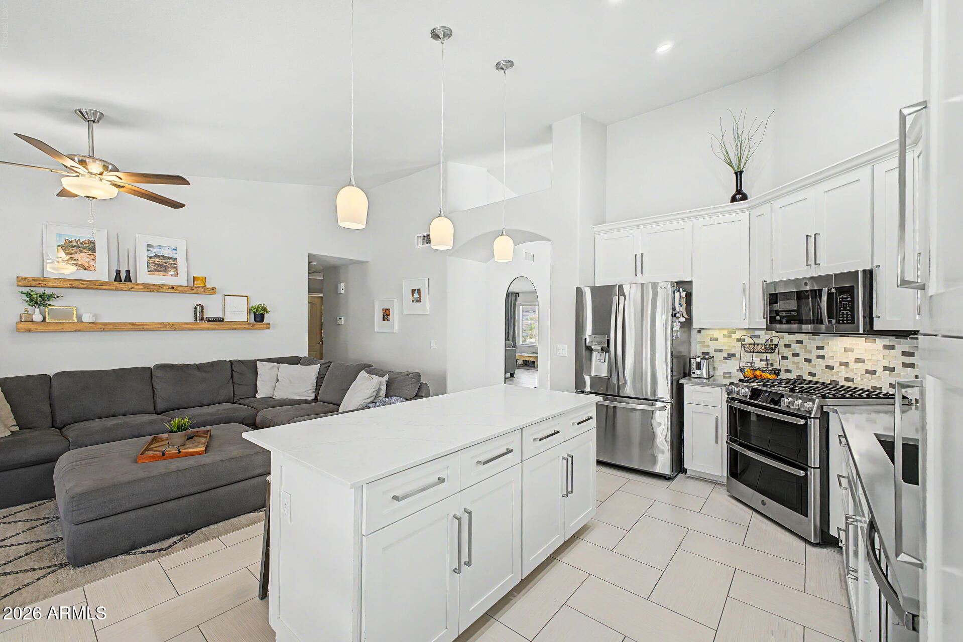 5975 West Alameda Road Glendale, AZ 85310 - Photo 13 of 49 Kitchen