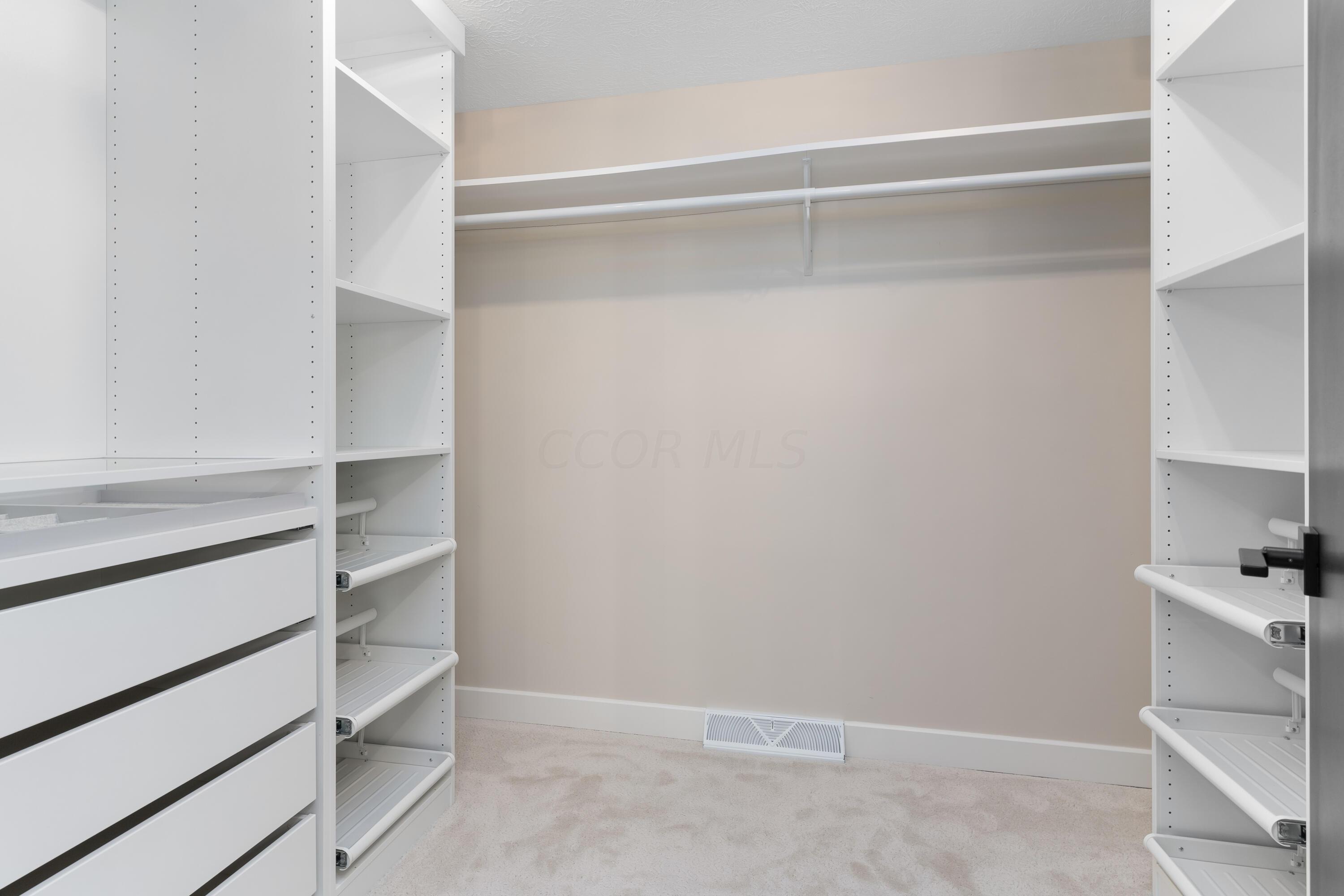 4130 Rutherford Road Powell, OH 43065 - Photo 36 of 63 Owner's Spacious Walk In Closet 9'7" x 6'6"