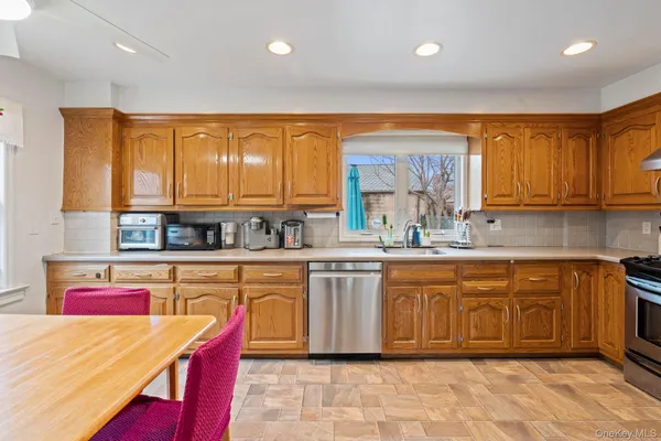 $4,600 | 14-28 156th Street | Beechhurst