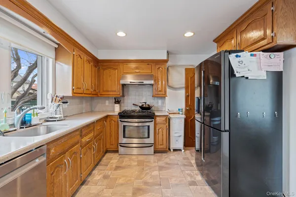 $4,600 | 14-28 156th Street | Beechhurst