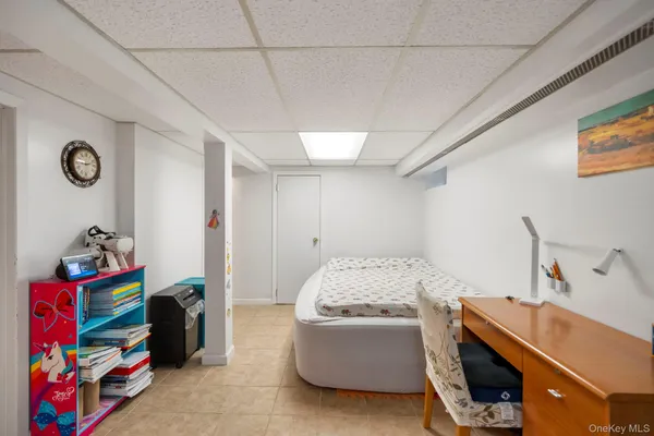 $4,600 | 14-28 156th Street | Beechhurst