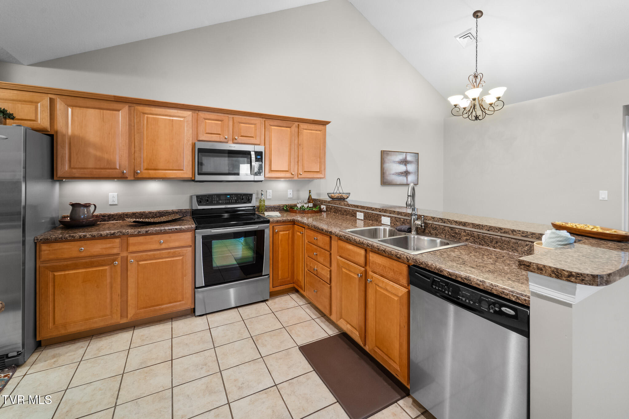 1684 Hatterdale Farm Road, Unit B Blountville, TN 37617 - Photo 11 of 49 DSC07290