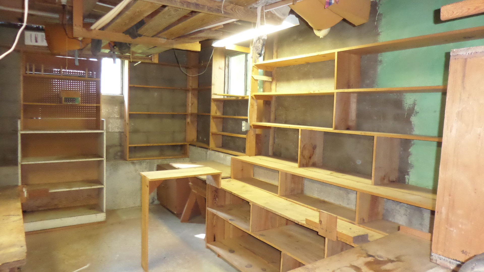 110 Euclid Circle Oak Ridge, TN 37830 - Photo 19 of 29 Workshop
