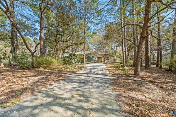 $525,000 | 10 Moultrie Court, Beaufort, SC 29907