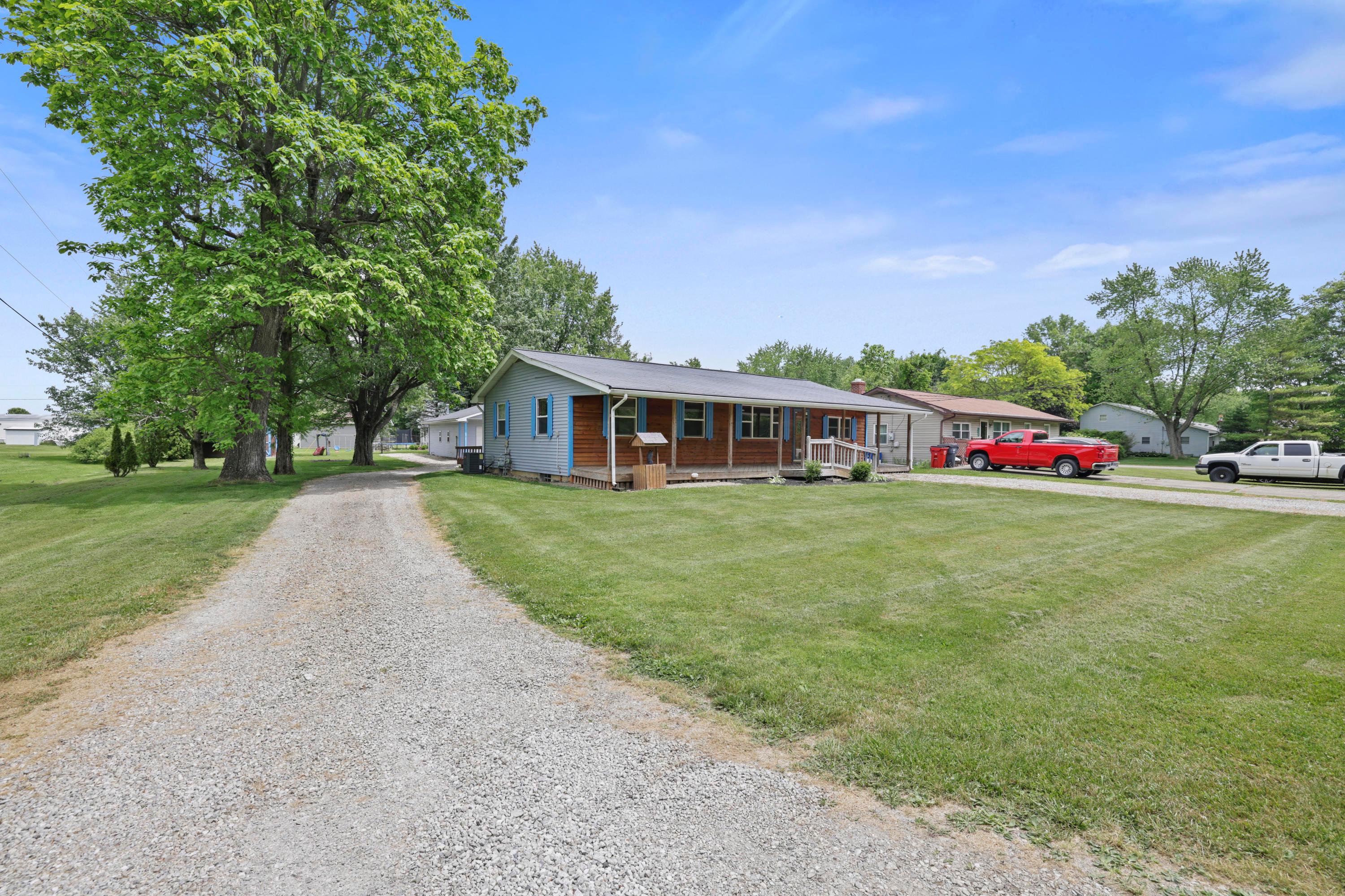 13310 Cleveland Road Southwest Pataskala, OH 43062 - Photo 2 of 39