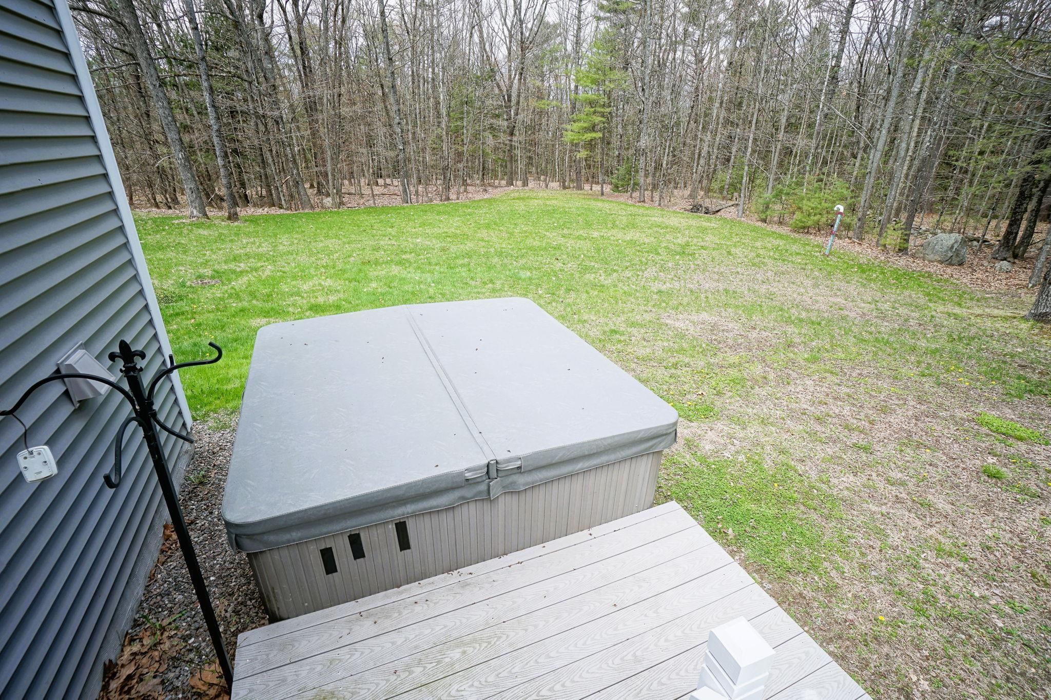 140 Province Road Gilmanton, NH 03237 - Photo 10 of 60