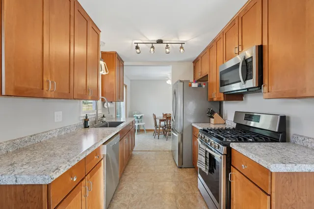 $389,900 | 8546 Greenway Avenue South, Cottage Grove, MN 55016