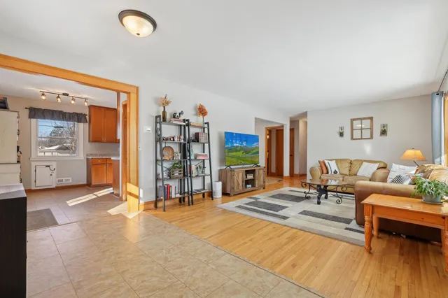 $389,900 | 8546 Greenway Avenue South, Cottage Grove, MN 55016