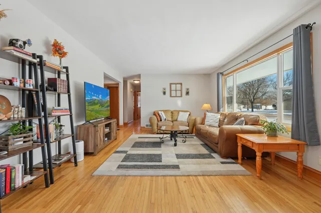 $389,900 | 8546 Greenway Avenue South, Cottage Grove, MN 55016